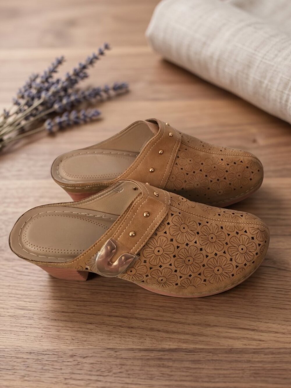 New Tan Floral Laser Cut Out Block Heel Mule Clog Sandals 10